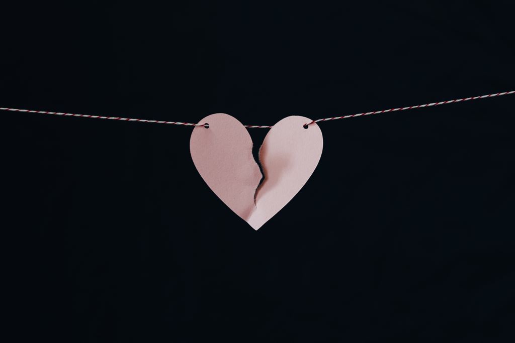 quando as duas partes estão dispostas a resolver os conflitos, a terapia de casal pode ser muito eficaz para a felicidade do casal