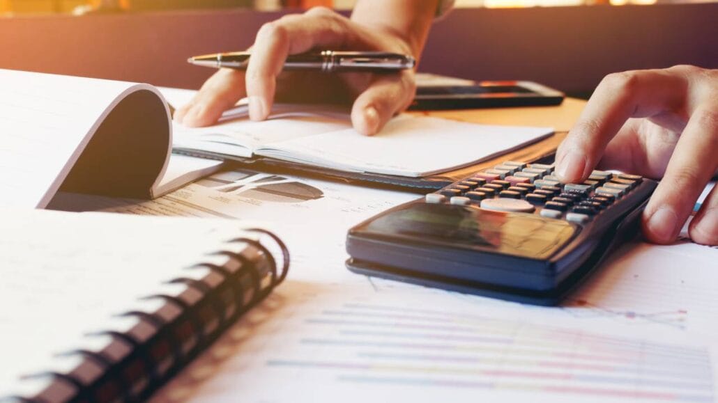 Fazendo a gestão financeira.